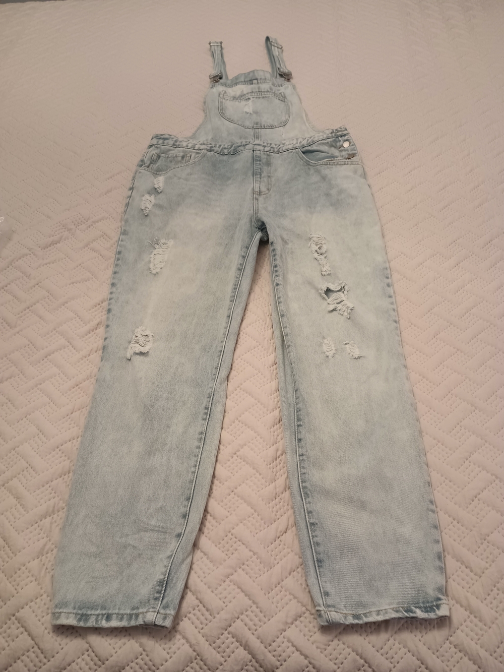Forever 21 Light Wash Distressed Denim Jeans Overalls Y2K 31